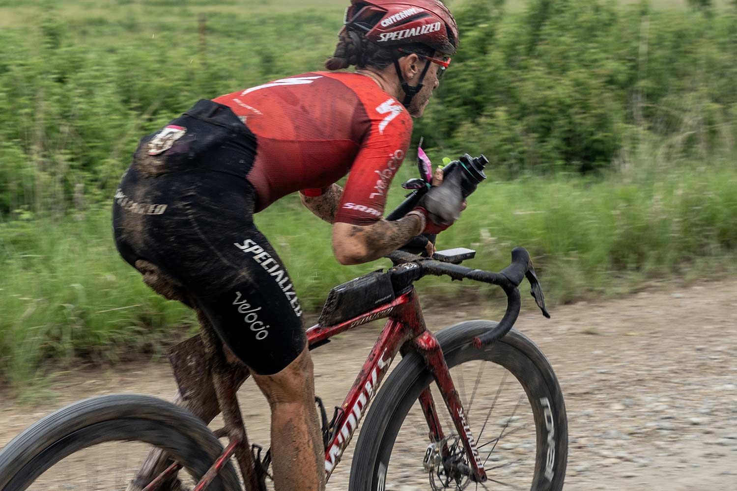 Apidura Aero Bolt-On Overrørsmodul på en gravel-racercykel