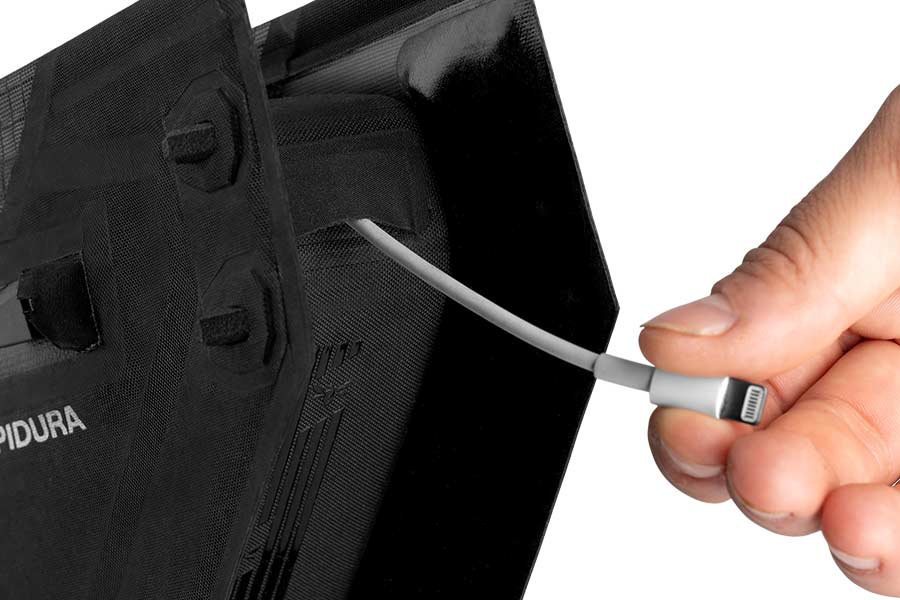 Cable port on the Apidura Aero Frame Module