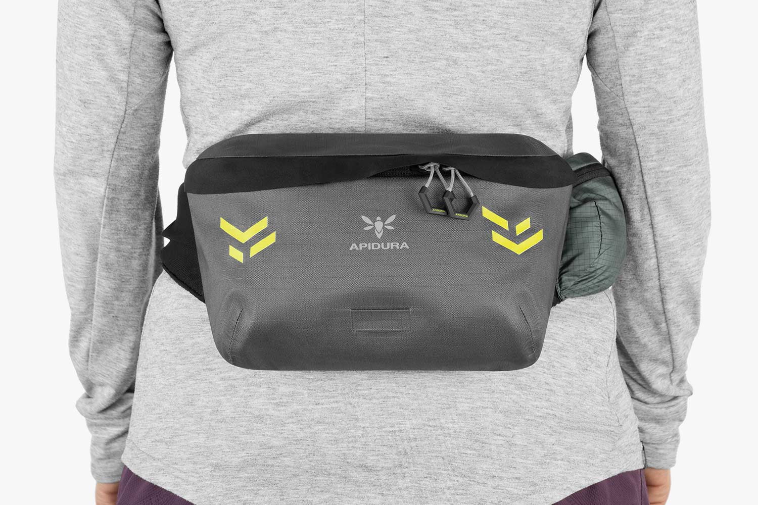 Mountainbiking med Apidura Backcountry Hip Pack