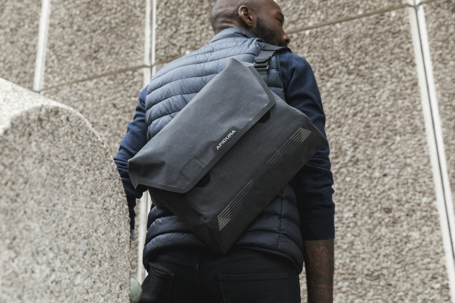 Pendling med Apidura City Messenger