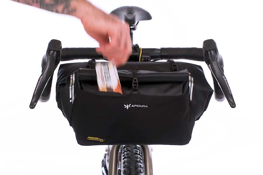 External mesh pocket on the Apidura Expedition Front Accessory Pack