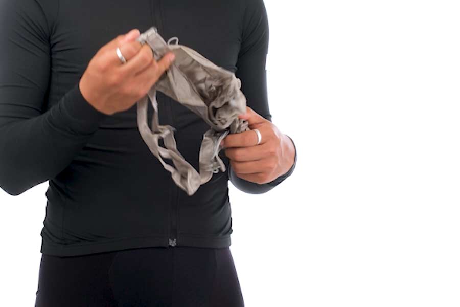 Apidura Packable Musette foldes tilbage i sin lomme