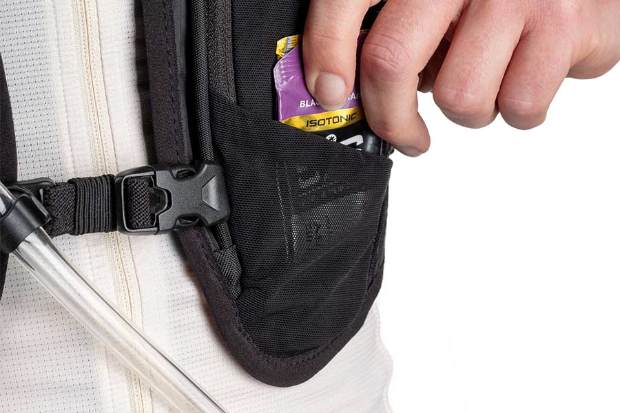 Abfalltasche der Apidura Racing Hydration Vest