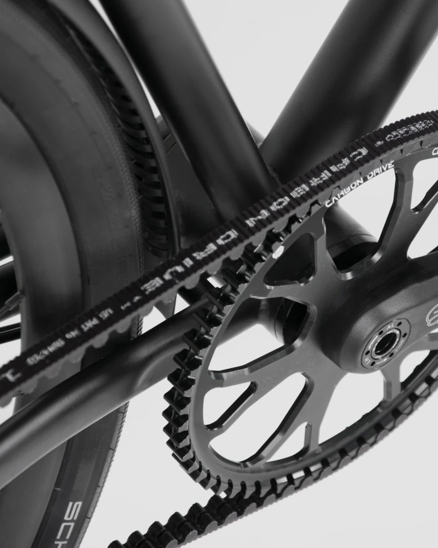 Gates carbon belt on the front sprocket and crank at the bottom bracket of a Booda Bike Pulse