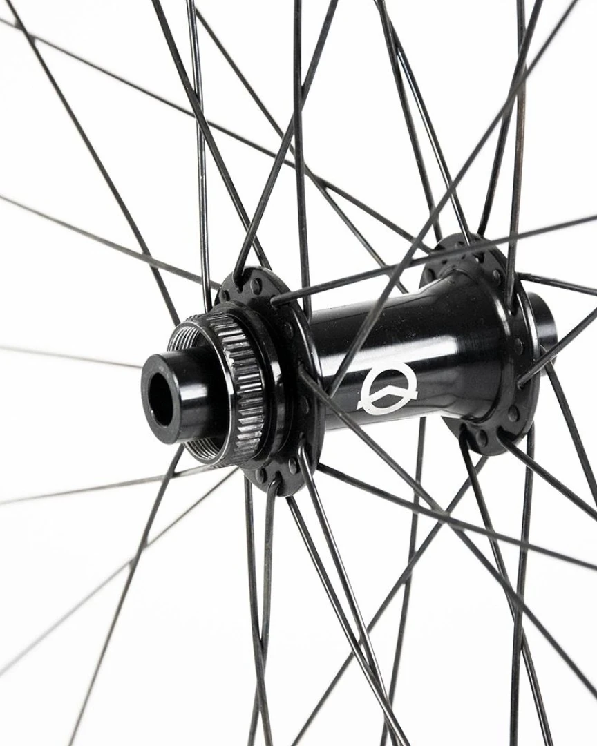 Possible Centerlock front hub laced into the wheel, close-up of the Centerlock seat