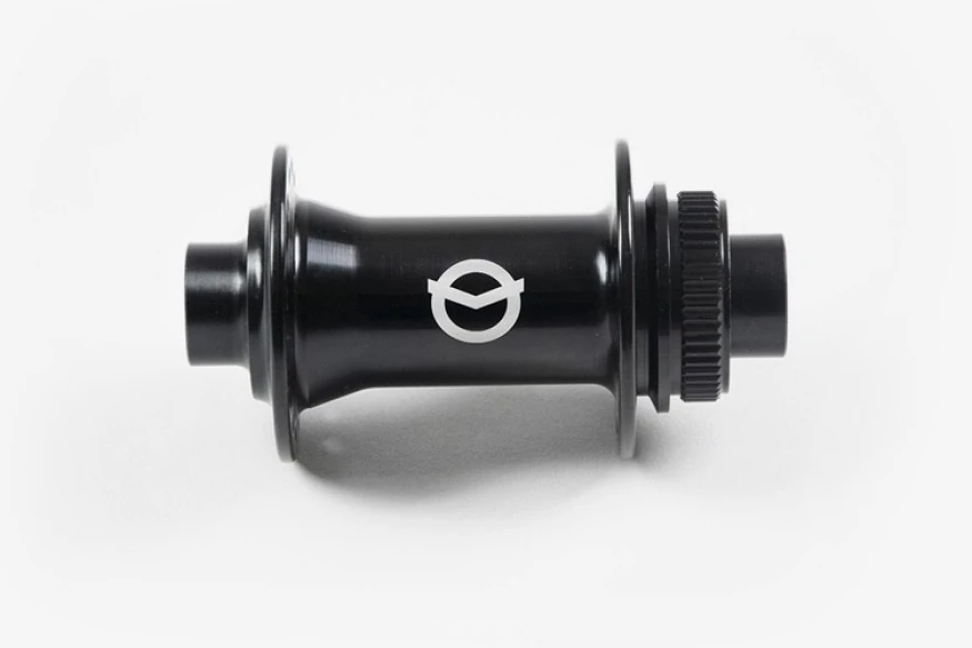 Possible black aluminium front hub, 32 holes, 100x12 thru-axle, Centerlock