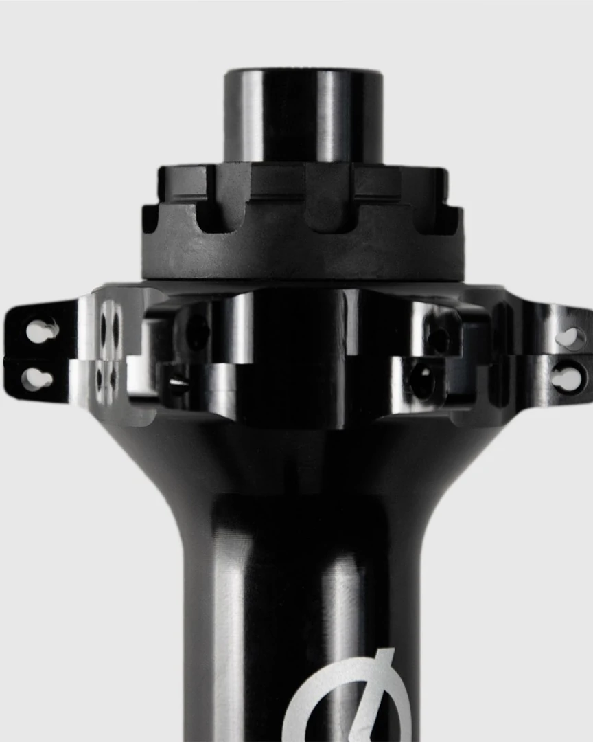 Possible SpinnerOne rear hub, close-up of the freewheel end and Possible logo
