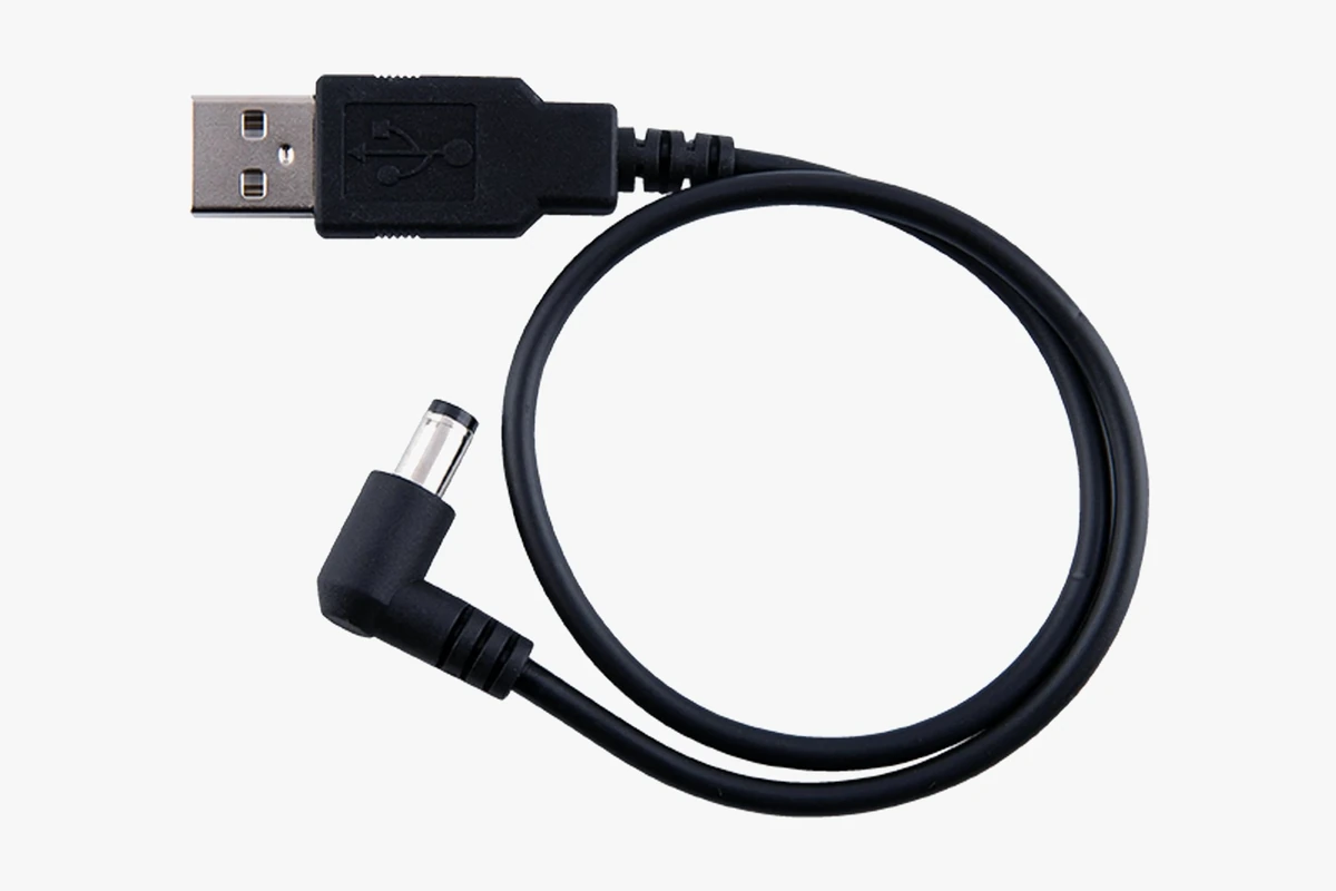 Supernova Airstream USB-A charging cable with angled light connector
